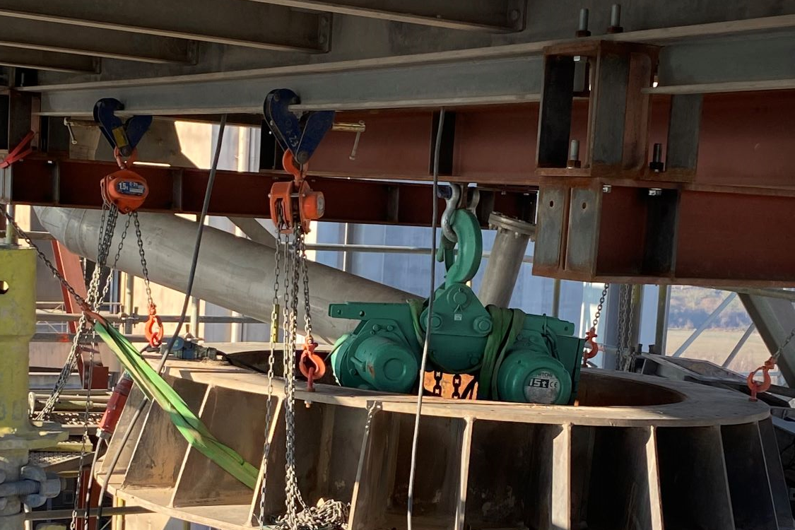 Levage tour cimenterie